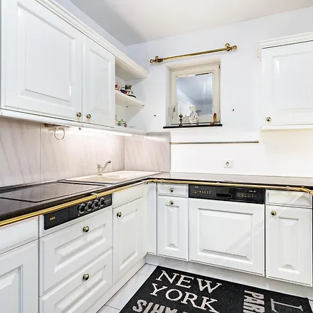 Burghalde Mit Sauna 펜션 알피르스바흐