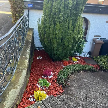 Burghalde Mit Sauna 펜션 *